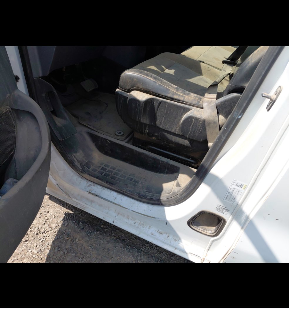 Peugeot  Expert Van  2022 image