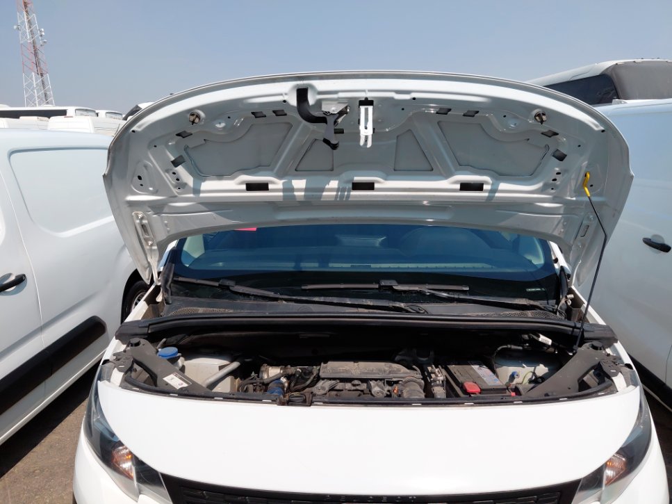 بيجو بارتنر  2022 image