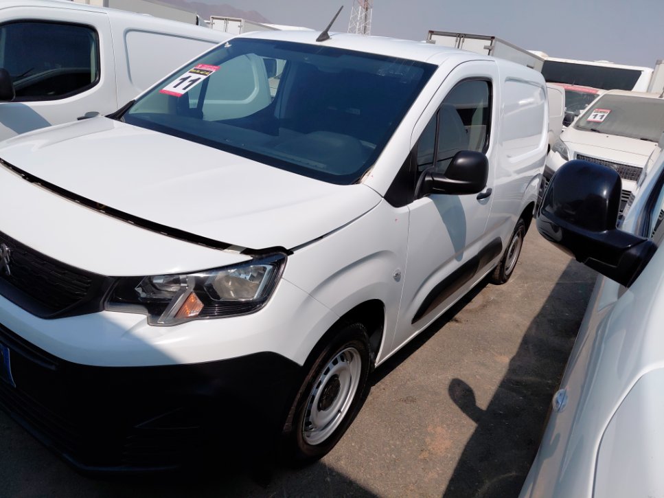 بيجو بارتنر  2022 image