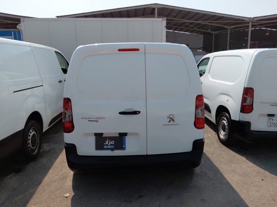 بيجو بارتنر  2022 image