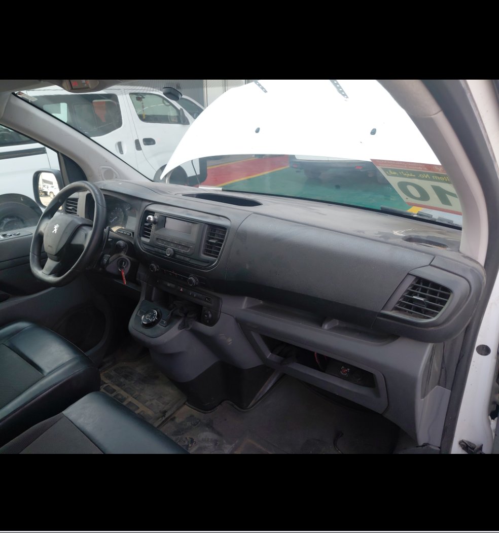 Peugeot  Expert Van  2022 image