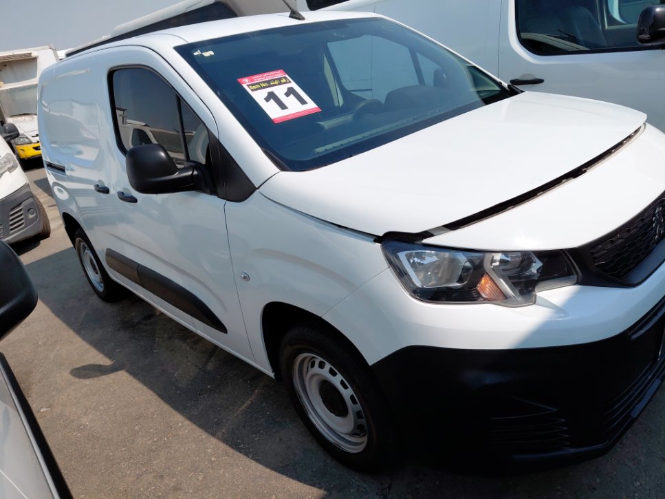 بيجو بارتنر  2022 image