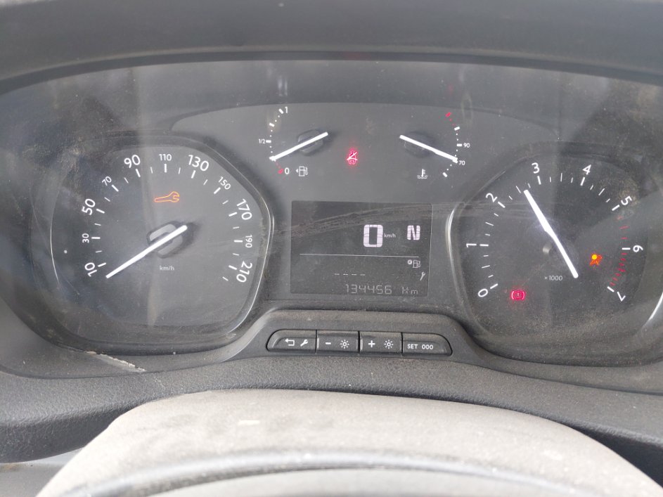 Peugeot  Expert Van  2022 image