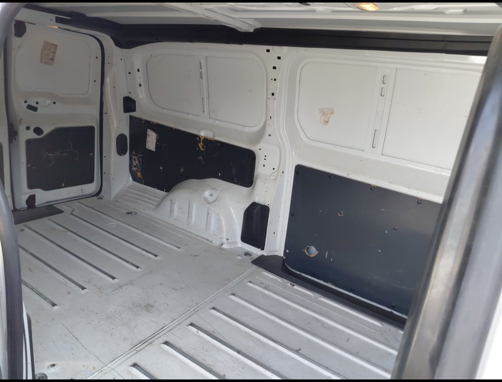 بيجو اكسبرت فان  2022 image