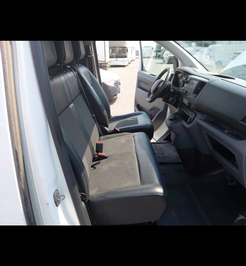 Peugeot  Expert Van  2022 image