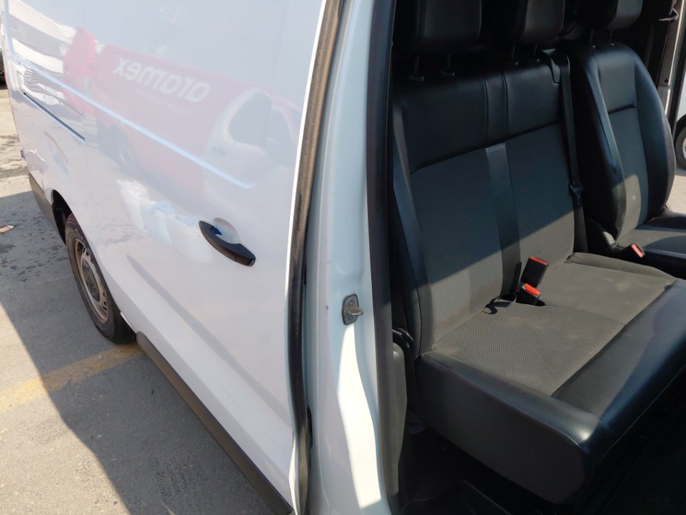 Peugeot  Expert Van  2022 image