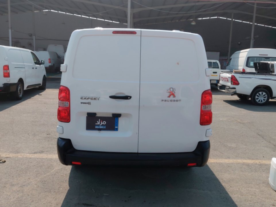 Peugeot  Expert Van  2022 image
