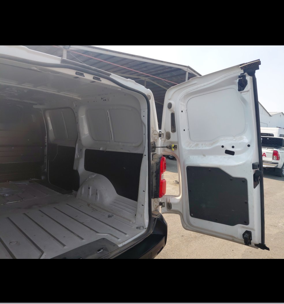 Peugeot  Expert Van  2022 image