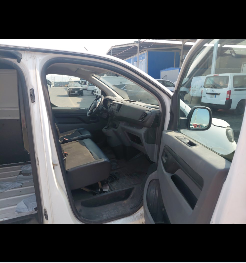 Peugeot  Expert Van  2022 image