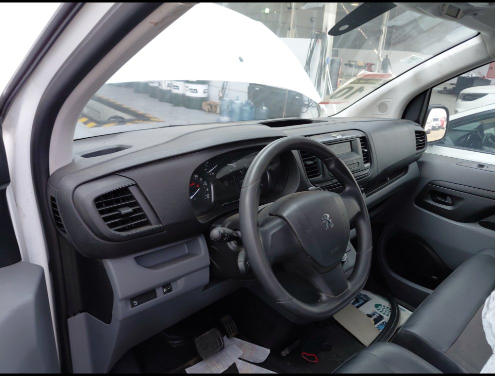 Peugeot  Expert Van  2022 image