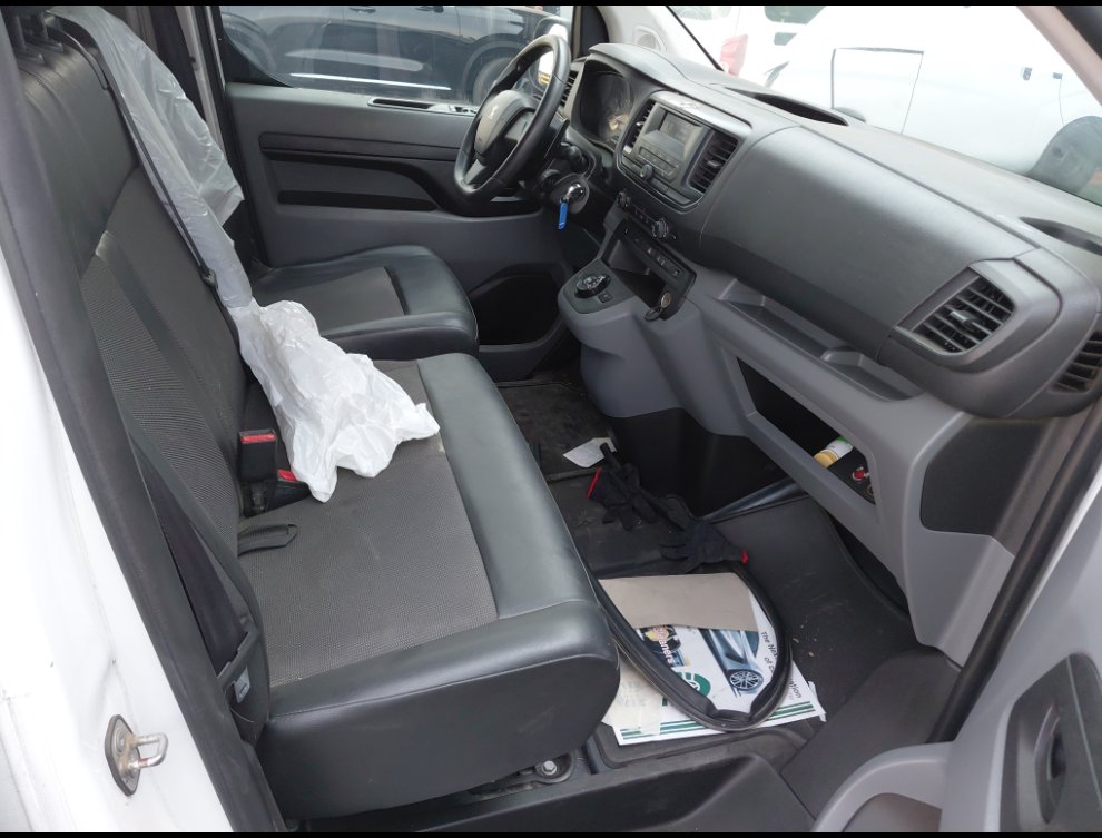 Peugeot  Expert Van  2022 image