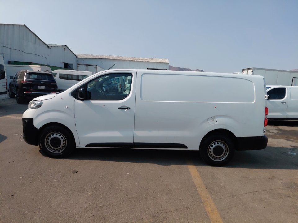 Peugeot  Expert Van  2022 image