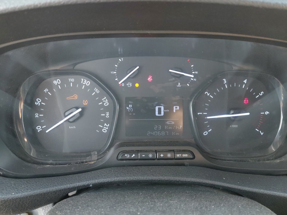 Peugeot  Expert Van  2022 image