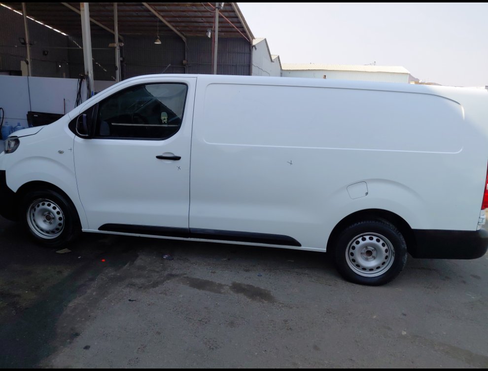 Peugeot  Expert Van  2022 image