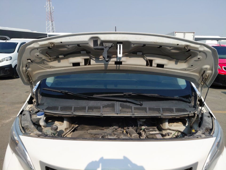 Peugeot  Expert Van  2022 image