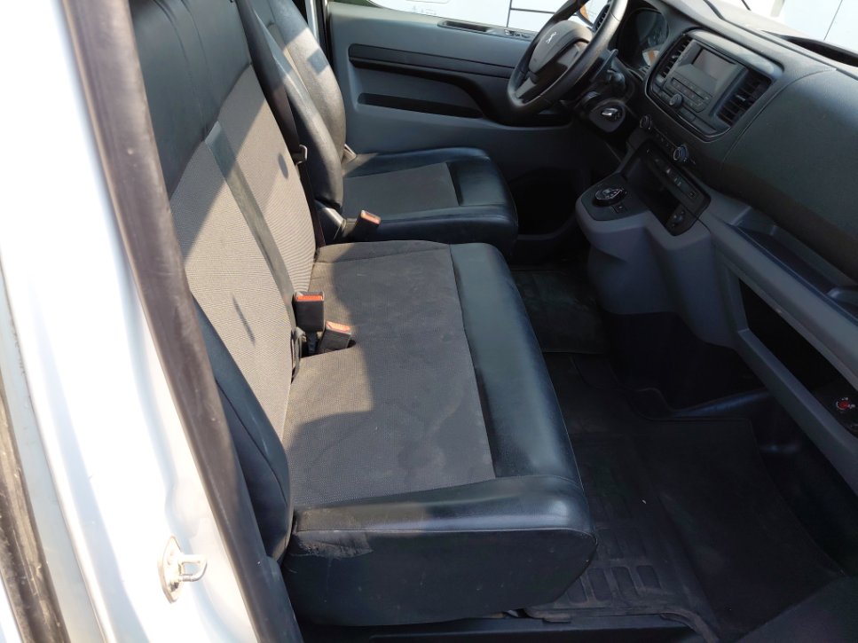 Peugeot  Expert Van  2022 image