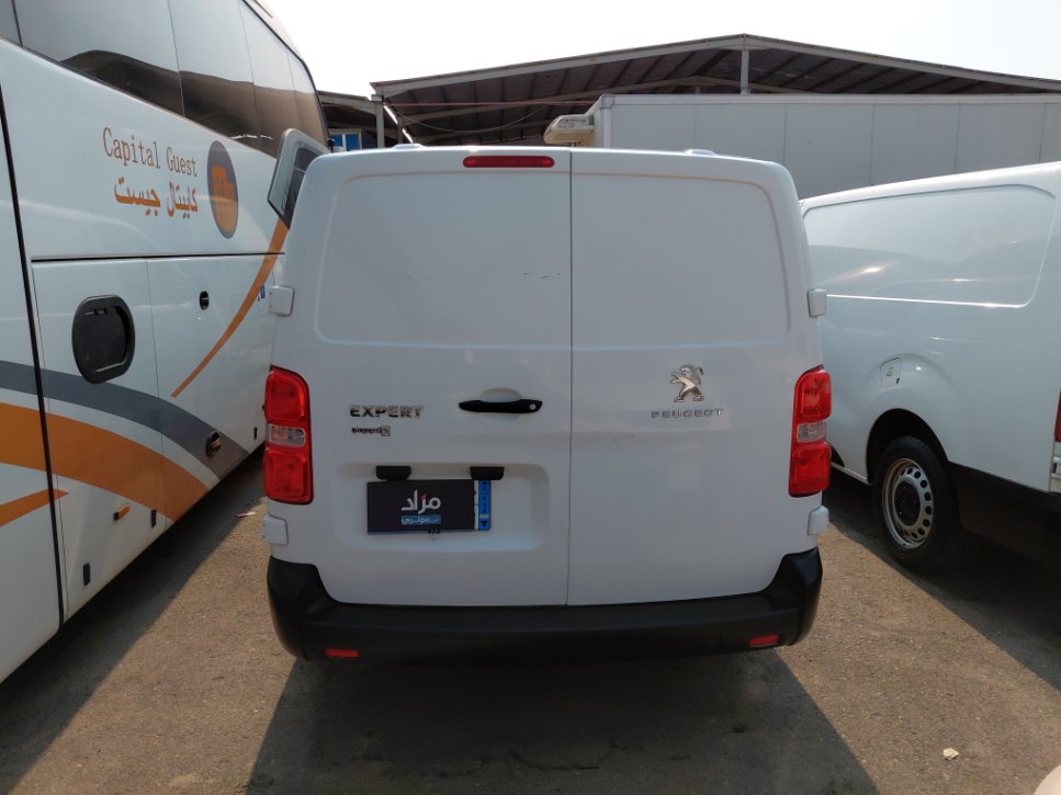 Peugeot  Expert Van  2022 image