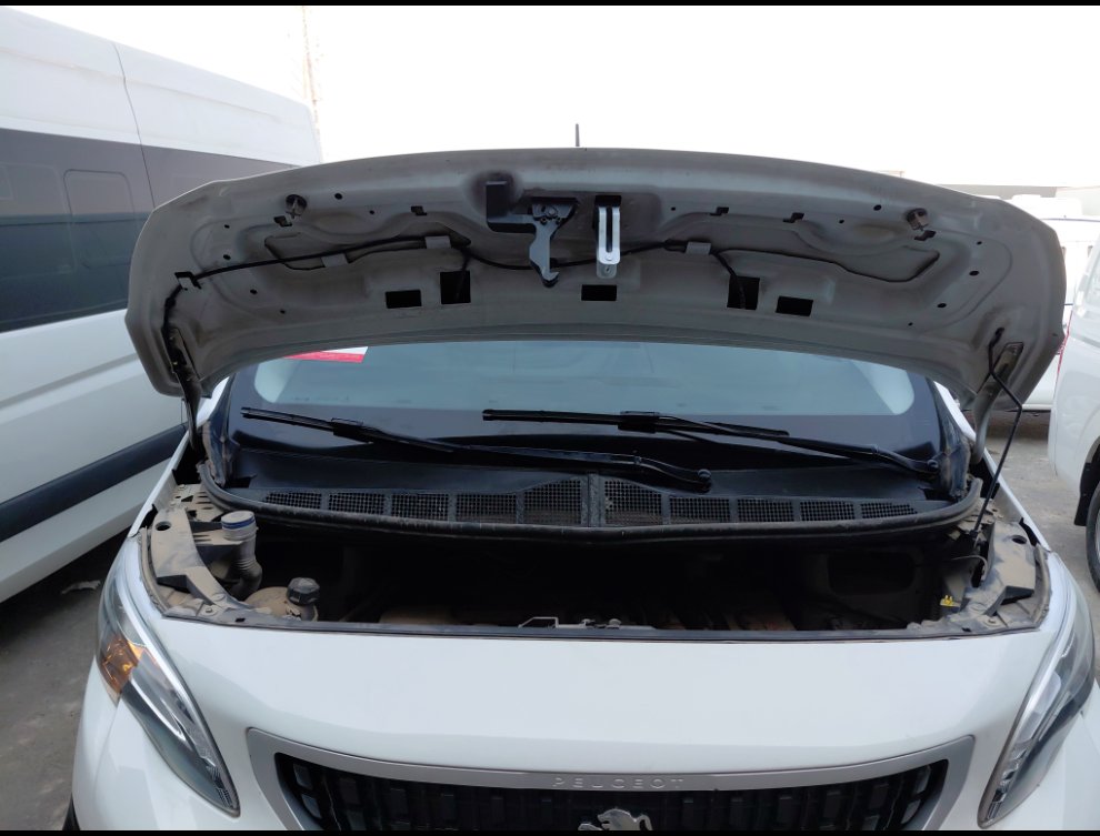 Peugeot  Expert Van  2022 image