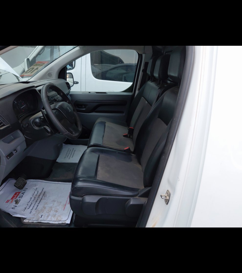 Peugeot  Expert Van  2022 image