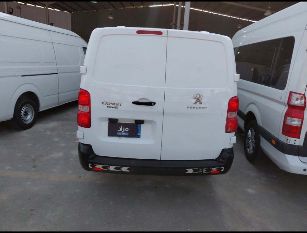 Peugeot  Expert Van  2022 image