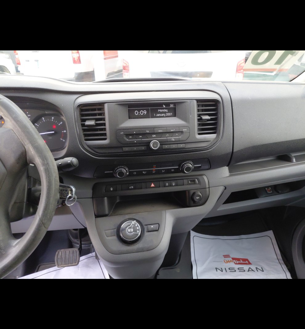 بيجو اكسبرت فان  2022 image