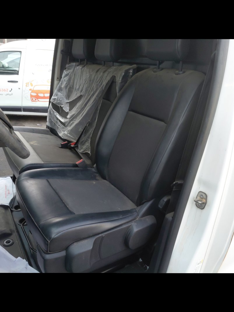 بيجو اكسبرت فان  2022 image