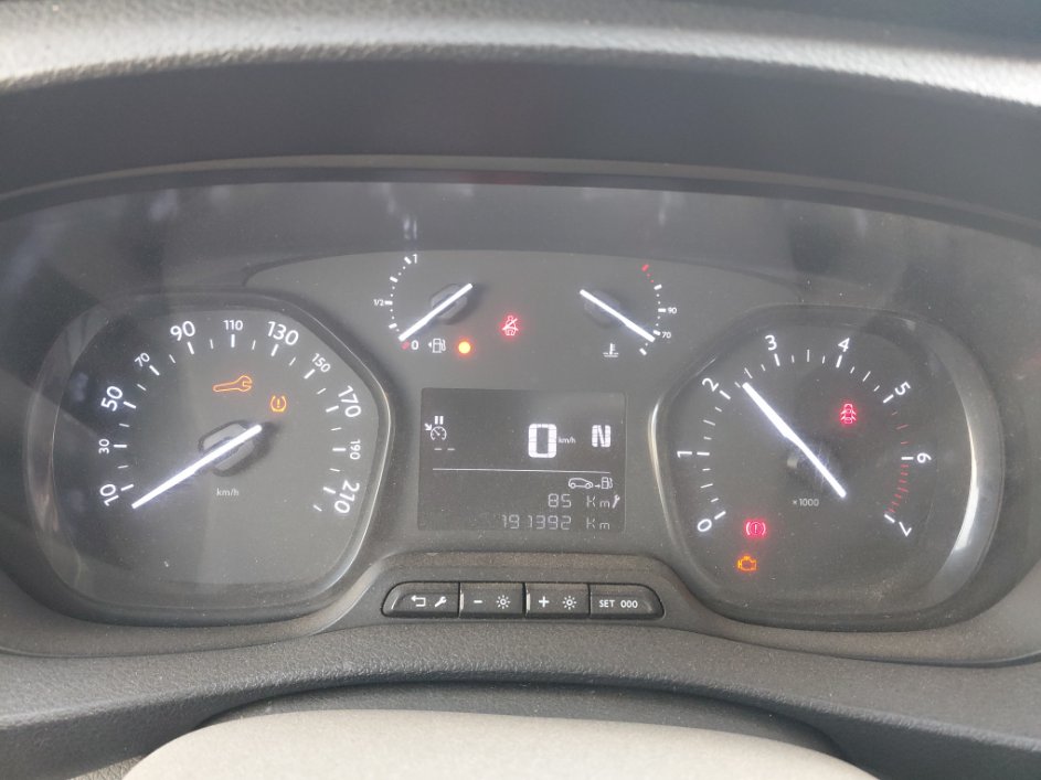 Peugeot  Expert Van  2022 image