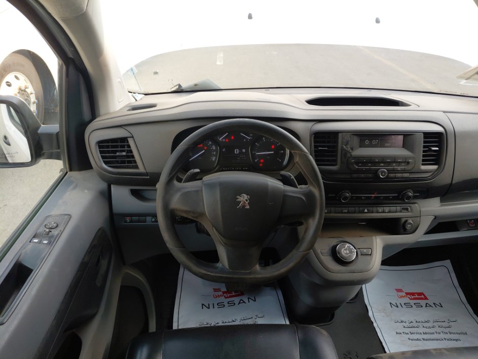 Peugeot  Expert Van  2022 image