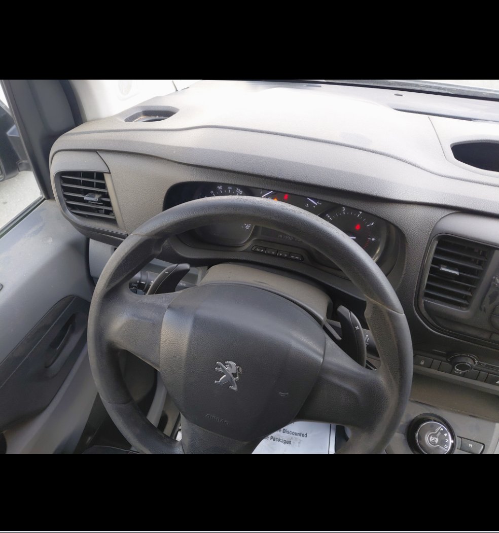 Peugeot  Expert Van  2022 image