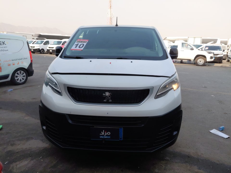 بيجو اكسبرت فان  2022