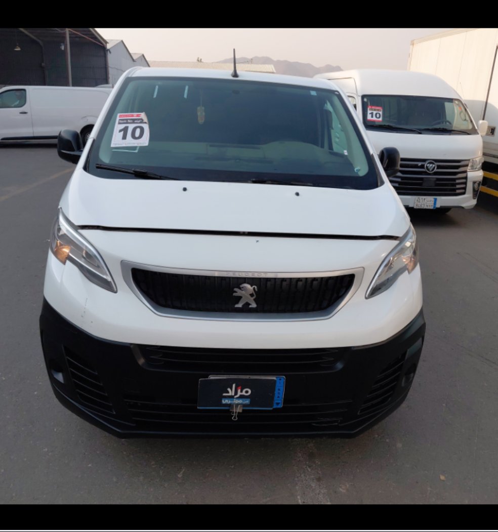 بيجو اكسبرت فان  2022