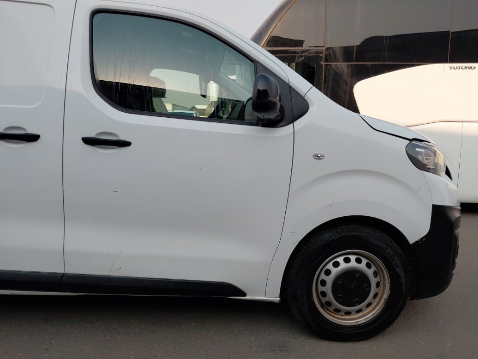 Peugeot  Expert Van  2022 image