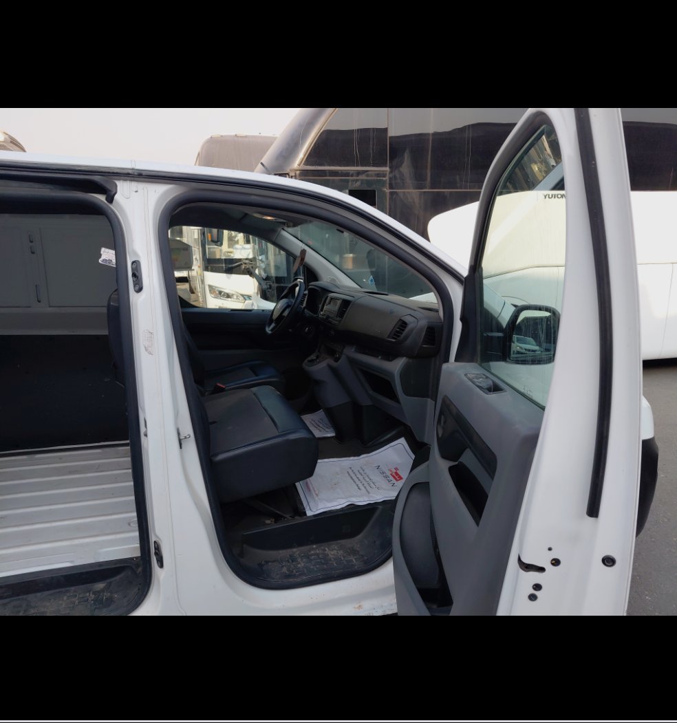 Peugeot  Expert Van  2022 image