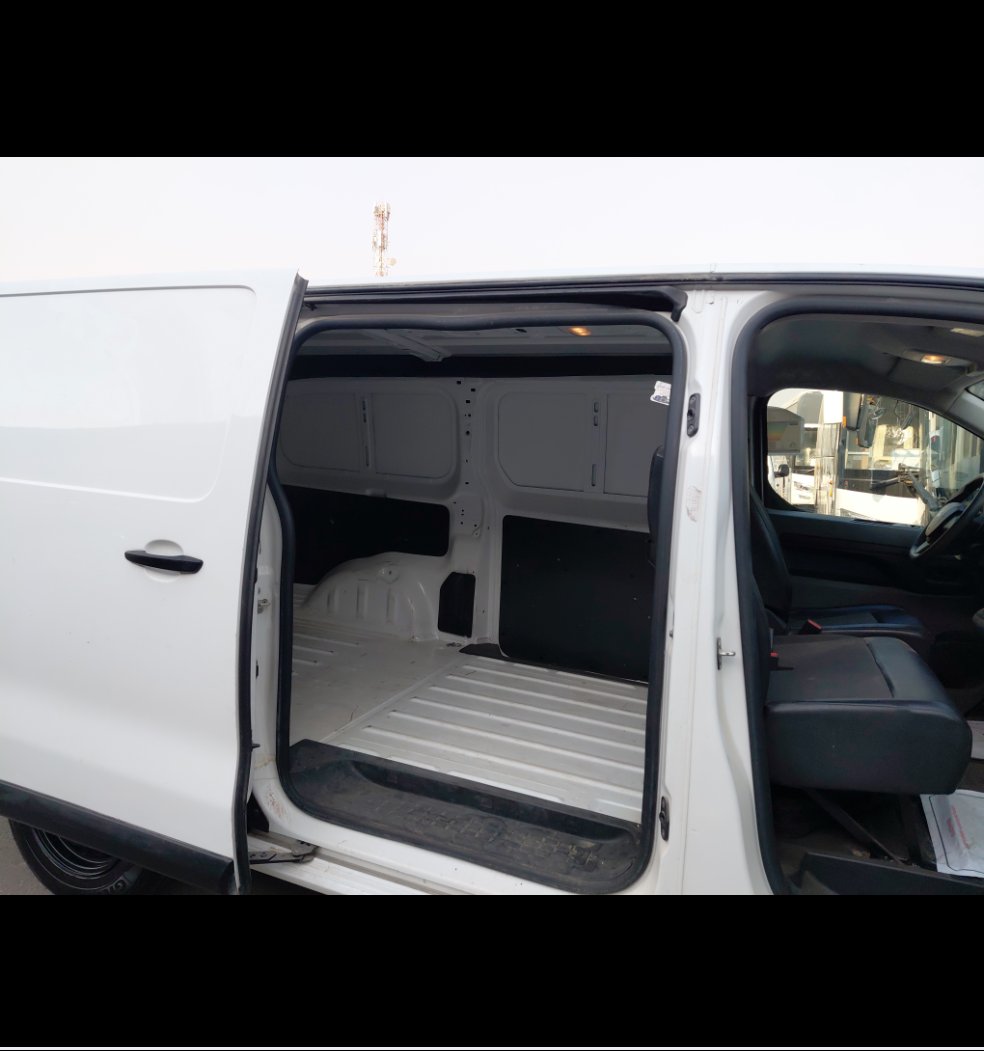 Peugeot  Expert Van  2022 image