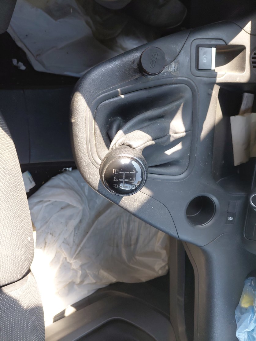 بيجو بارتنر  2022 image