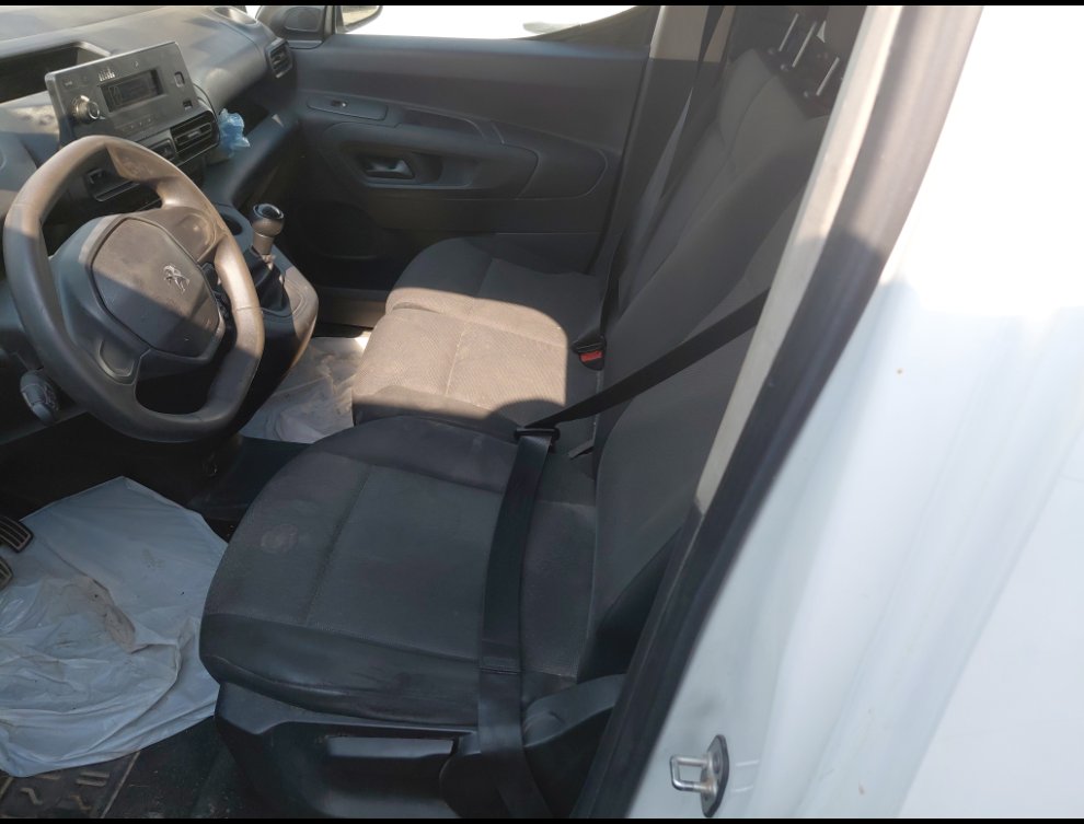 بيجو بارتنر  2022 image