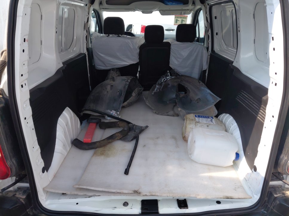 Peugeot  Partner  2022 image