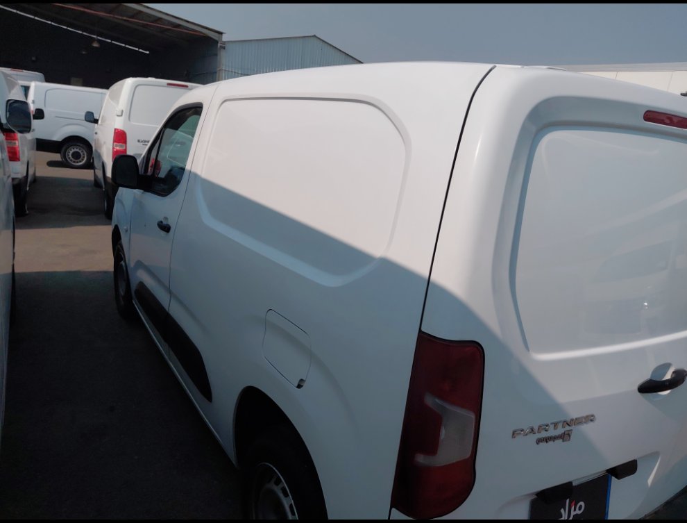 بيجو بارتنر  2022 image