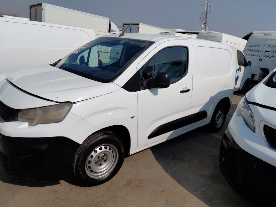 Peugeot  Partner  2022 image