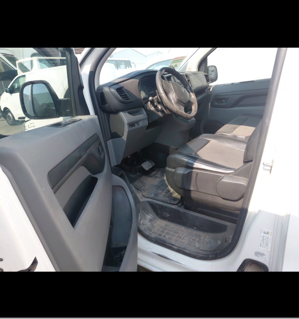 Peugeot  Expert Van  2022 image