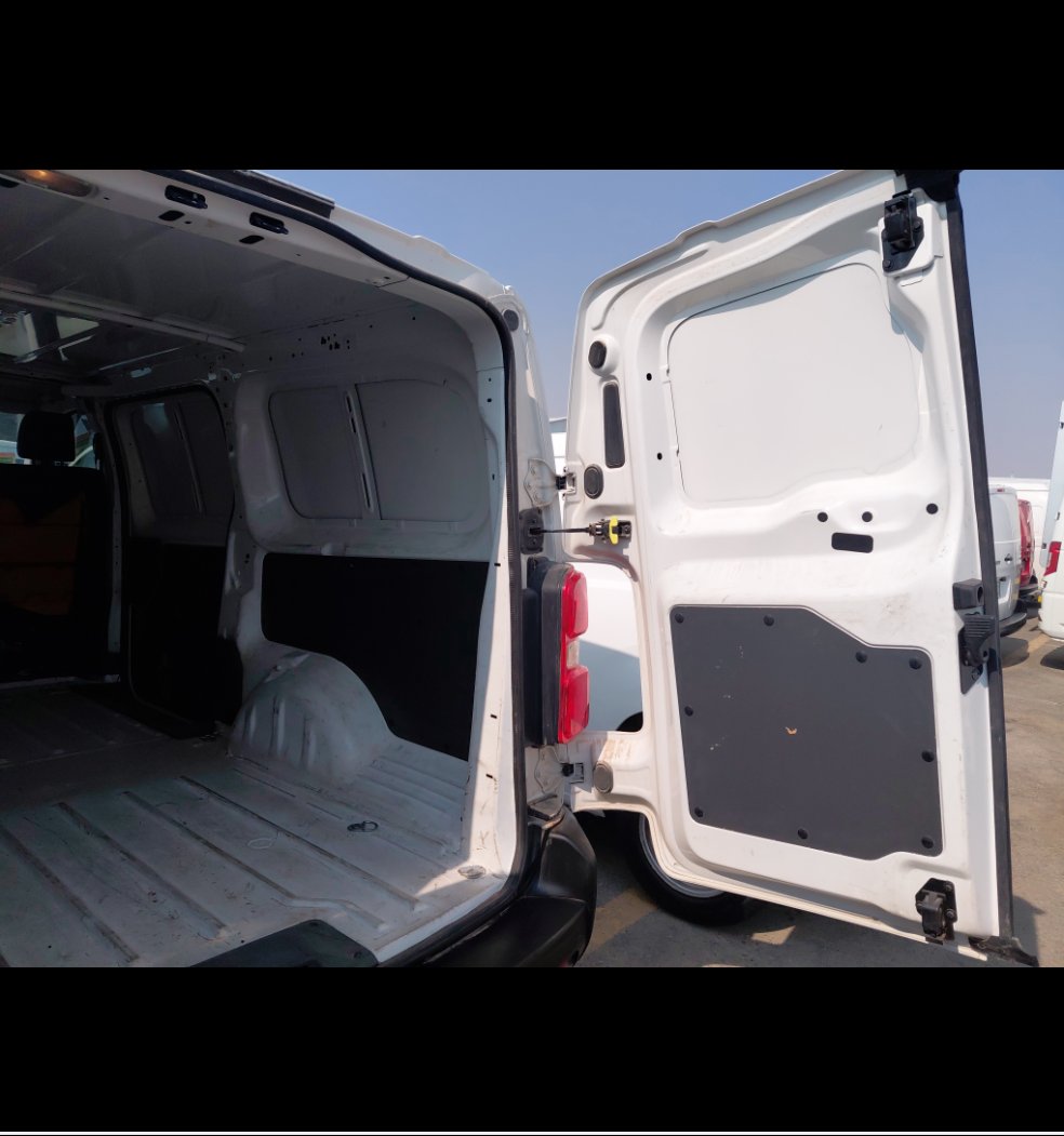 Peugeot  Expert Van  2022 image