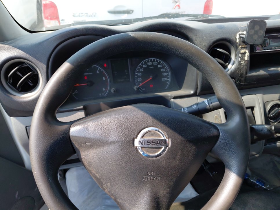 نيسان أورفان  2021 image