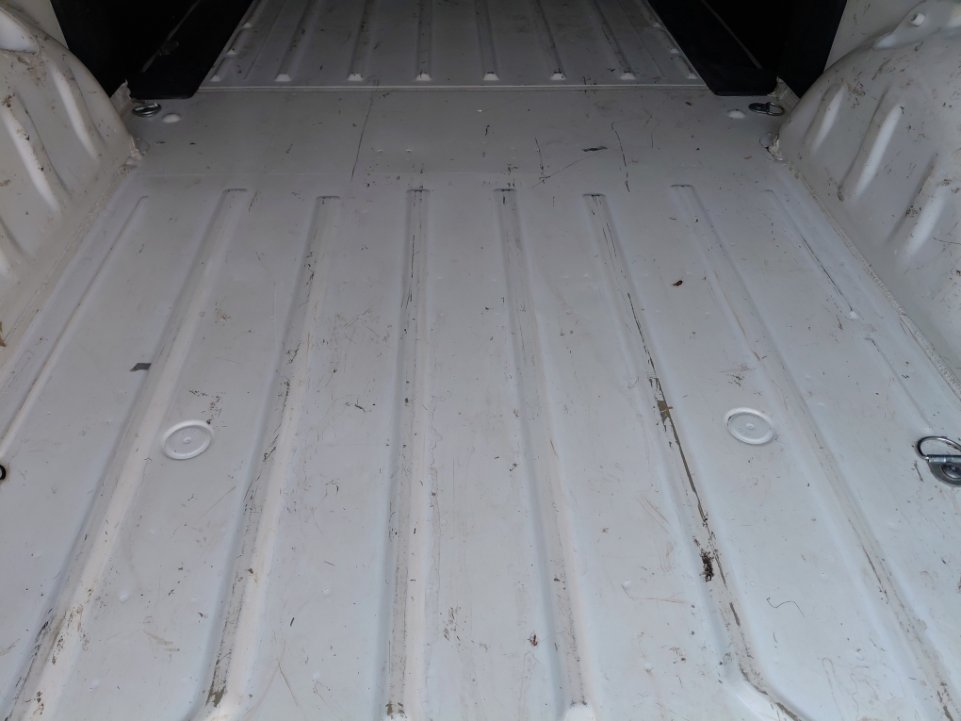 بيجو اكسبرت فان  2022 image