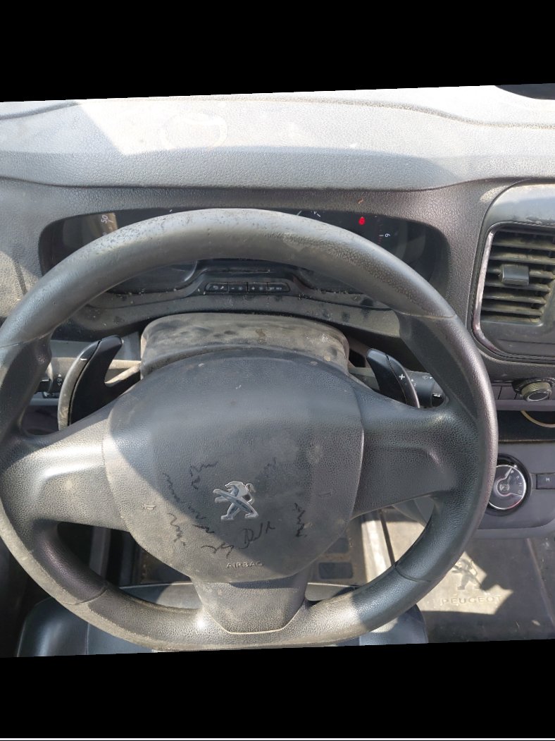 Peugeot  Expert Van  2022 image