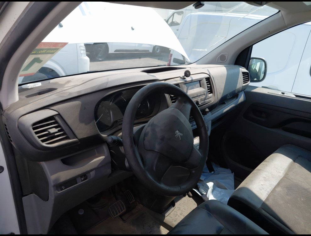 Peugeot  Expert Van  2022 image