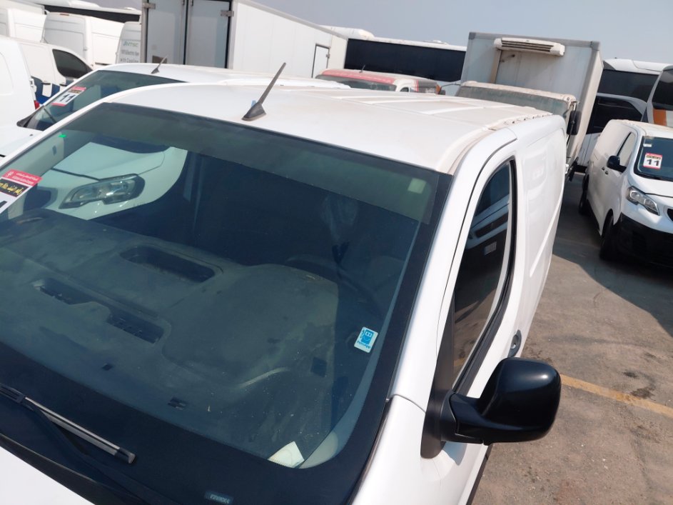 Peugeot  Expert Van  2022 image