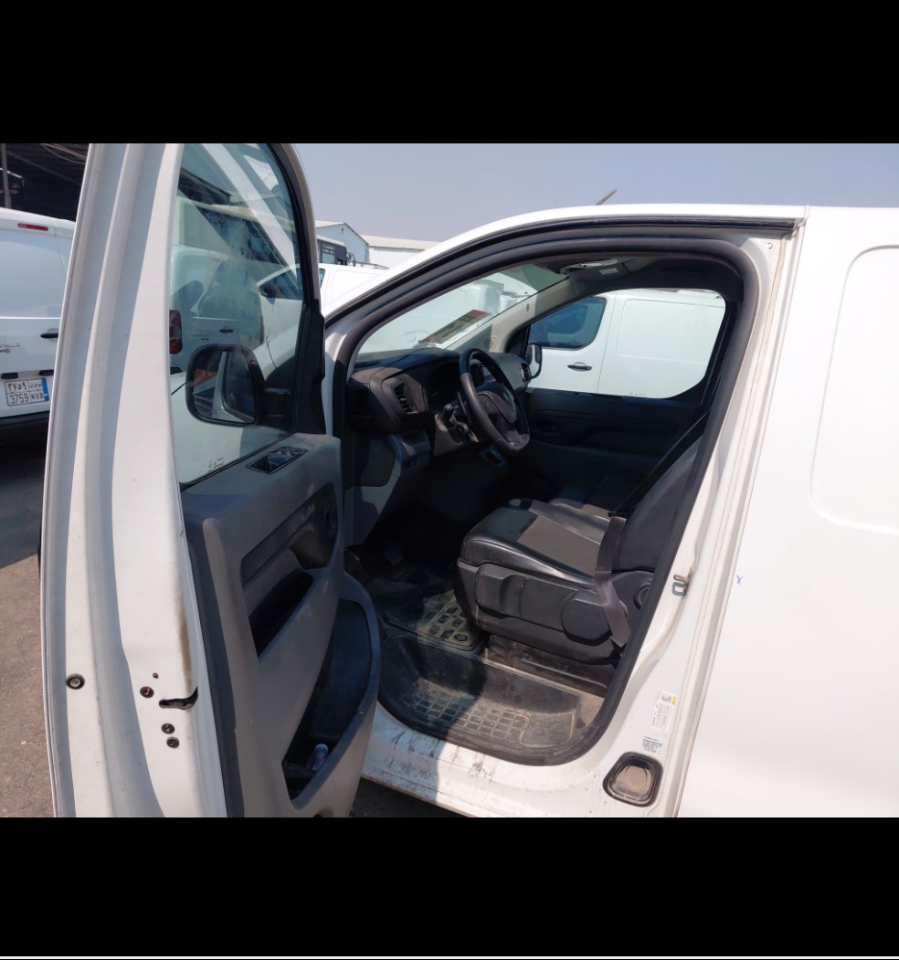 Peugeot  Expert Van  2022 image