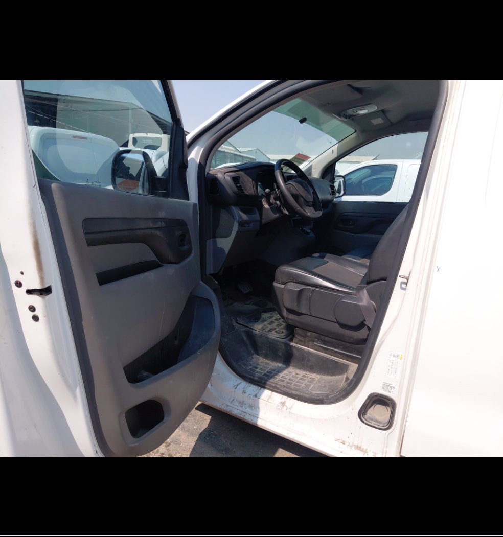 Peugeot  Expert Van  2022 image