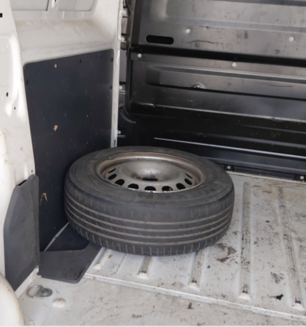 Peugeot  Expert Van  2022 image