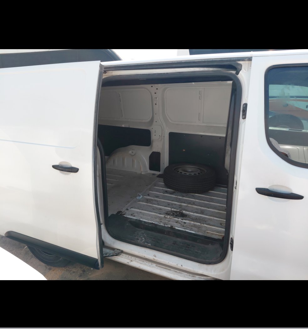 Peugeot  Expert Van  2022 image